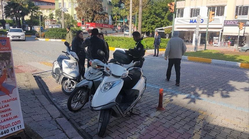 Alanya&rsquo;da polisten motosikletlilere y&ouml;nelik denetim