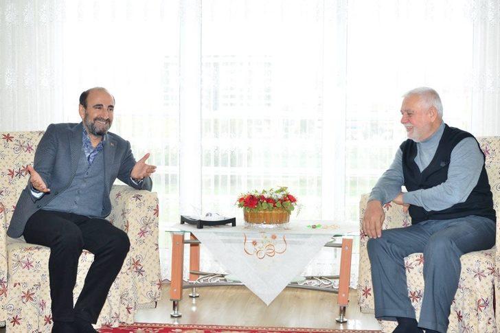 Başkan Edebali gönüllere misafir oluyor G3