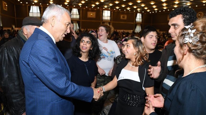 Engelsiz kalpler &ccedil;ay partisinde buluştu