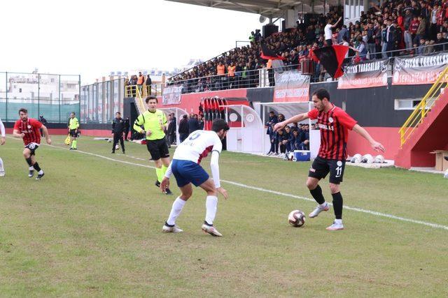 Karbel Karaköprü Belediyespor, Hekimoğlu Trabzon ile berabere kaldı