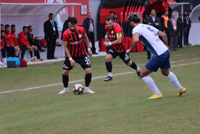 Karbel Karaköprü Belediyespor, Hekimoğlu Trabzon ile berabere kaldı