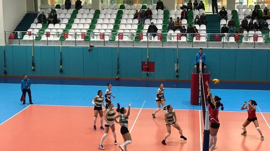 Salihli&rsquo;nin sultanları B&uuml;y&uuml;k&ccedil;ekmece&rsquo;ye yenildi