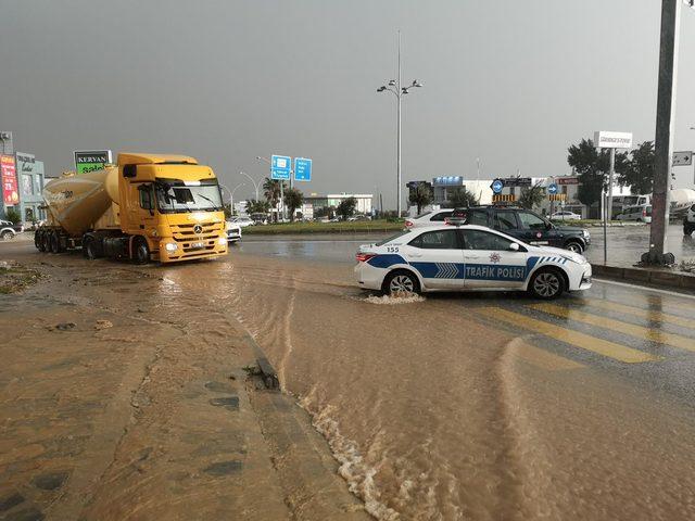 Bodrum'da sağanak etkili oldu