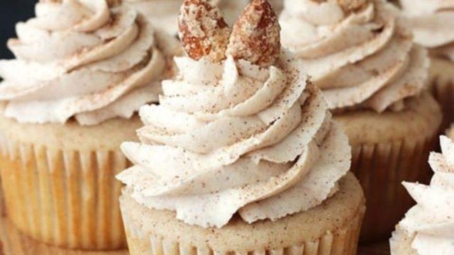 Tarçınlı Bademli Cupcake