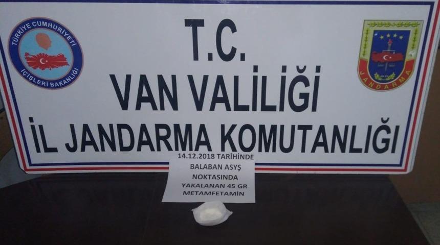Gevaş&rsquo;ta 45 gram metamfetamin ele ge&ccedil;irildi