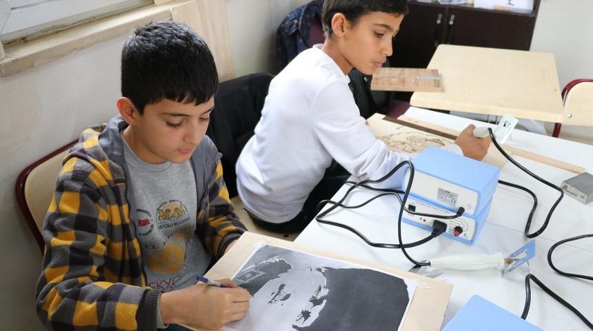 (&Ouml;zel) İpekyolu Belediyesinden &rsquo;Ahşap Yakma&rsquo; kursu