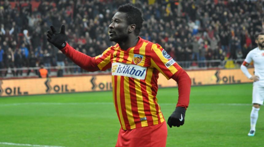 Asamoah Gyan siftah yaptı