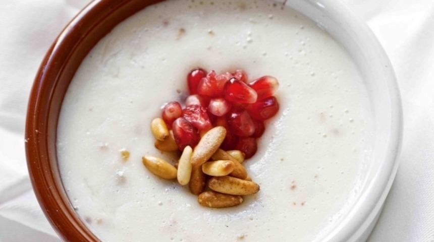 Çam Fıstıklı Muhallebi