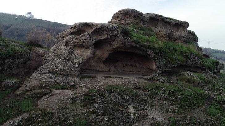 Tarihi mağarada büyük şok! İçeri girdiklerinde öyle bir manzarayla karşılaştılar ki... G1