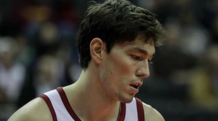 Furkanlı Philadelphia 76ers, Cedili Cleveland Cavaliers karşısında galip