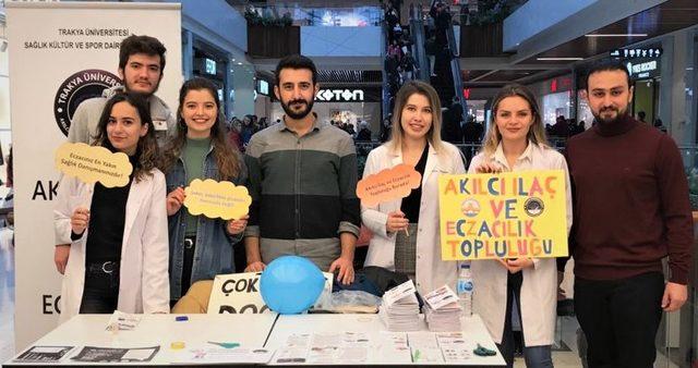 Trakya Üniversitesi öğrencilerinden akılcı ilaç kullanımı ve diyabet etkinliği