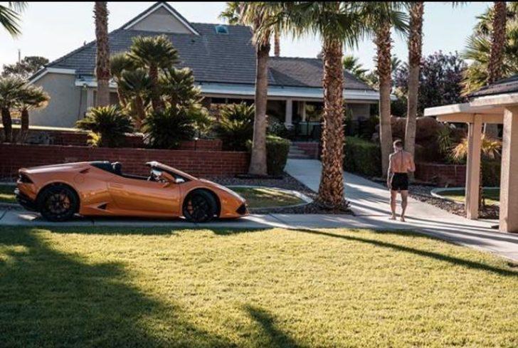 100 milyon dolarlık serveti var ama tek kuruş harcamadan lüks içinde yaşıyor G4