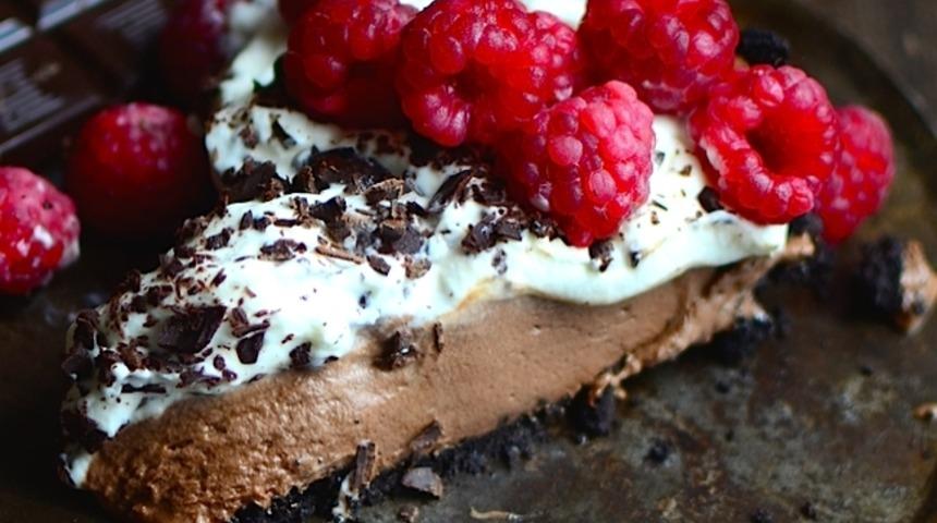 4 Malzemeli Çikolatalı Mousse Tart
