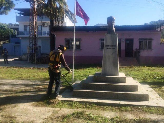 Büyükşehir çevre temizliği çalışmalarını Yağhanlı’da sürdürdü