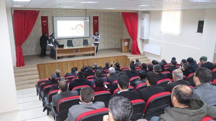 Kovancılar&rsquo;da "Narko Rehber" semineri