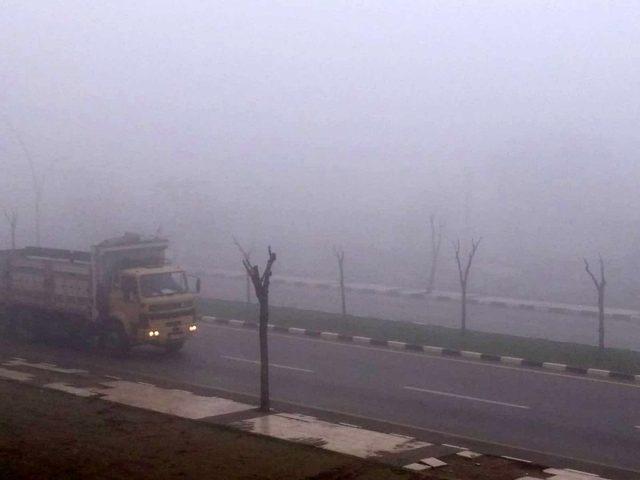 Manisa’da yoğun sis etkisini sürdürüyor