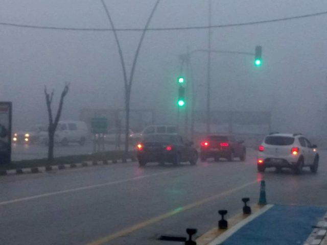 Manisa’da yoğun sis etkisini sürdürüyor