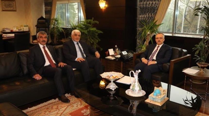 Kilis milletvekilleri Ağbal ile görüştü