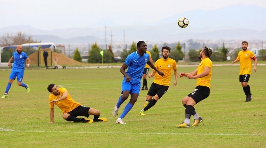 Manavgat Belediyespor ilk yarıyı galibiyetle kapattı