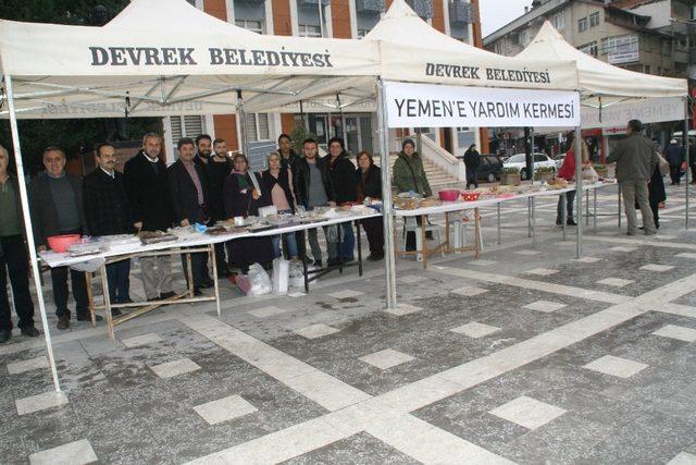 Devrek’te Yemen için kermes düzenlendi