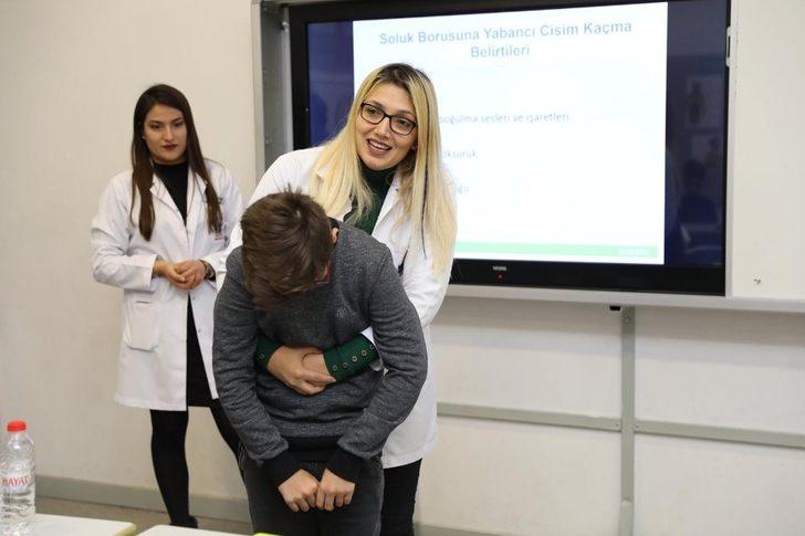 SANKO Üniversitesi Hemşirelik Bölümü, farkındalık eğitimlerini sürdürüyor G2