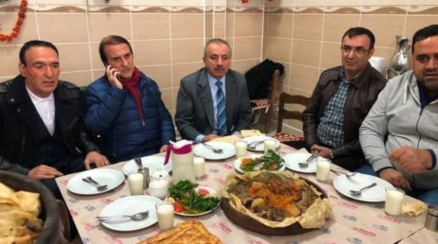 Bu lokantaya &ccedil;at kapı gelen a&ccedil; kalıyor