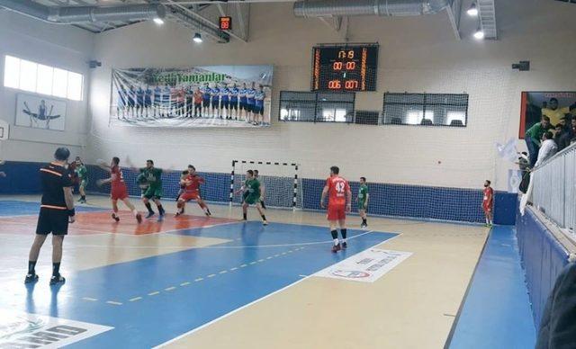 Adıyaman Belediyespor: 25- Antalyaspor:  22