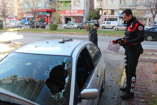 Antalya’da araç yangını