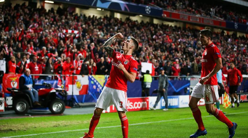 Benfica'dan T&uuml;rk takımlarına ge&ccedil;it yok