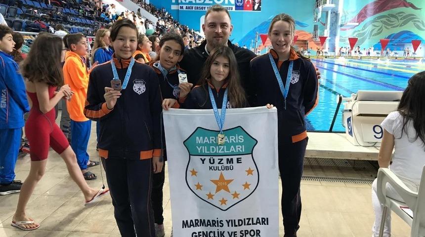 Marmaris&rsquo;e &ouml;d&uuml;lle d&ouml;nd&uuml;ler