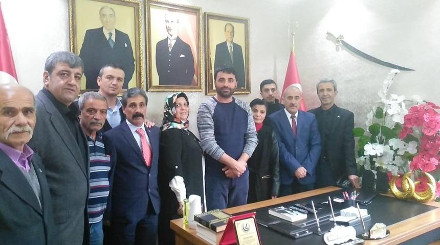 MHP Battalgazi İl&ccedil;e Başkanlığında itişare toplantısı