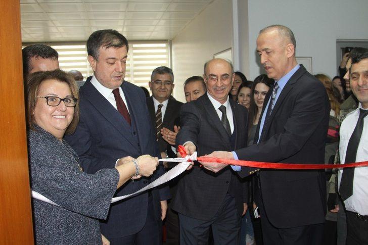 70 öğrencinin eserleri sergilendi G1