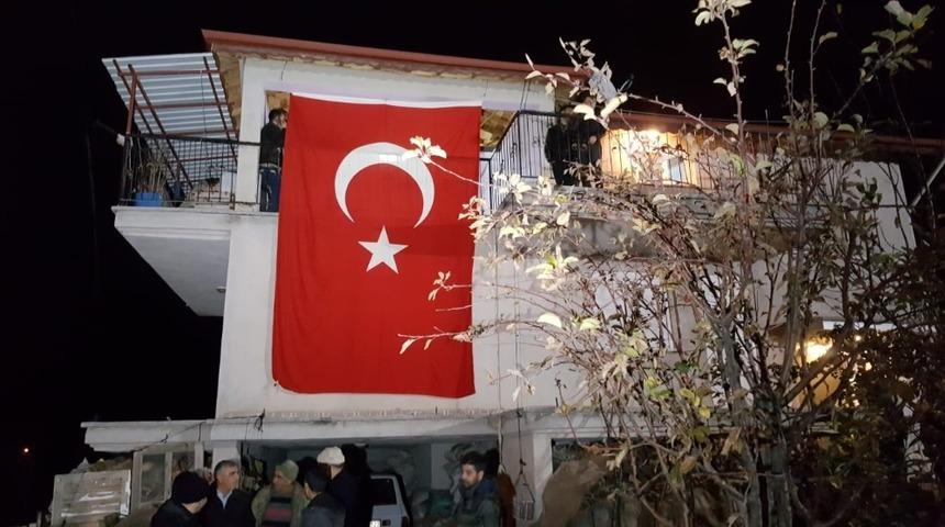 Uşak&rsquo;a şehit ateşi d&uuml;şt&uuml;