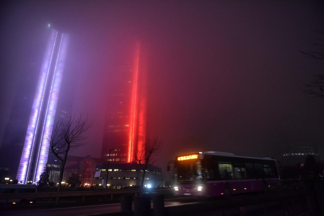 Sis İstanbul'u esir aldı 