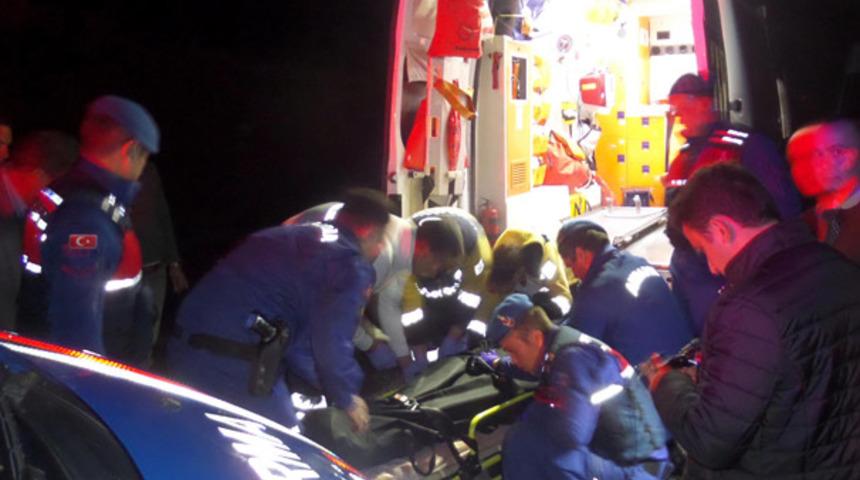 Boynuna ip bağlayıp, kayalıklardan atlayarak intihar etti