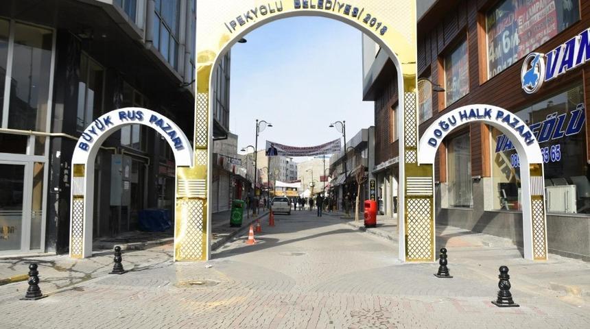 Rus Pazarı Sokak yeni &ccedil;ehresiyle hizmette