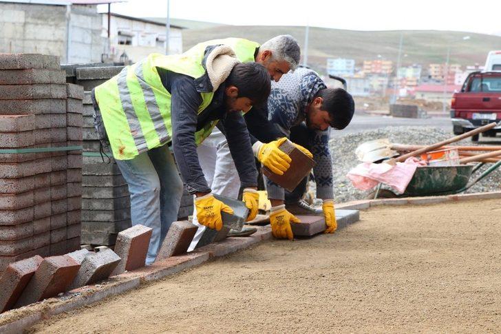 Siirt’te kaldırım çalışmaları sürüyor G5