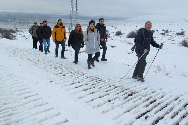 Doktorlar 'Minik Kalpler Projesi'ni tanıtmak için yürüdü