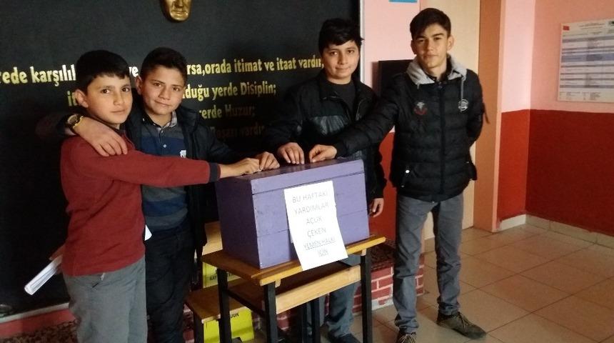 Bekdiğinli k&uuml;&ccedil;&uuml;klerin eli Yemen&rsquo;e uzandı