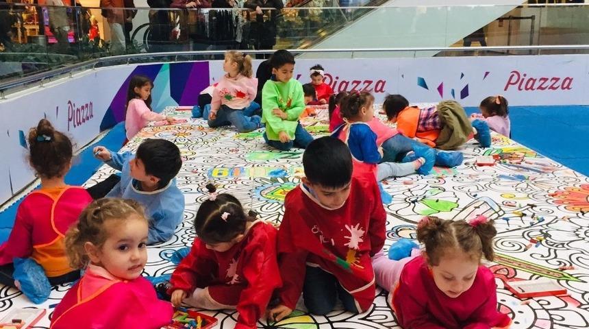 Mandala boyama etkinliğinde g&ouml;rsel ş&ouml;len