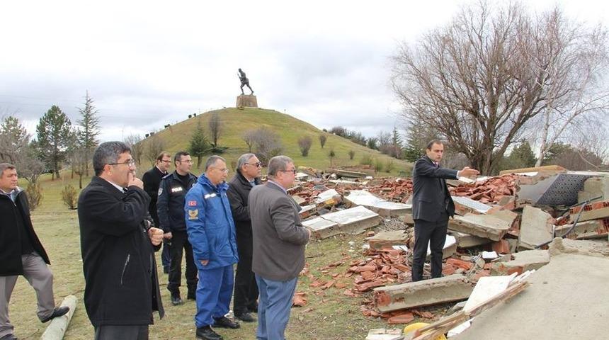 Dumlupınar&rsquo;da &ccedil;evre d&uuml;zenleme &ccedil;alışmaları