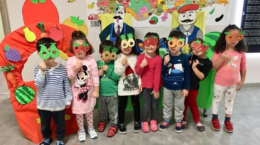 Yenimahalleli minikler Yerli Malı Haftası’nı kutladı