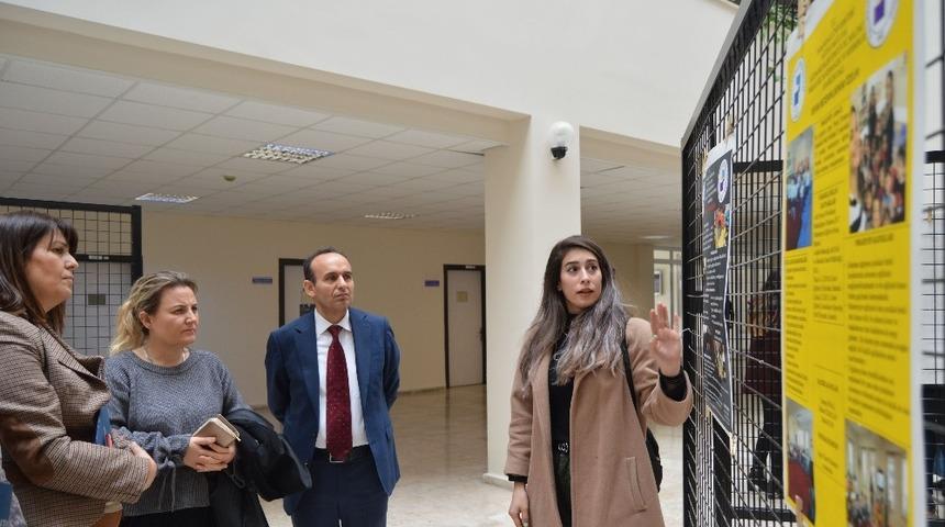 PA&Uuml;&rsquo;de sosyal sorumluluk projeleri sergisi