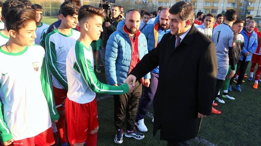 Fadıloğlu, gen&ccedil; yeteneklerle buluştu