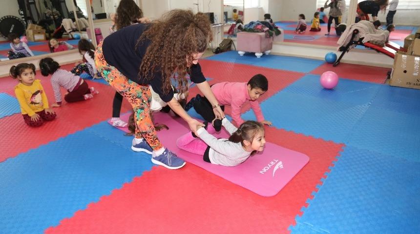 Annelerden sonra sıra &ccedil;ocuklarda