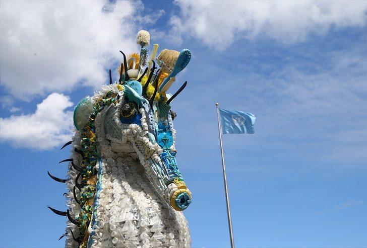 Okyanus atıklarını sanata çevirdiler  G1