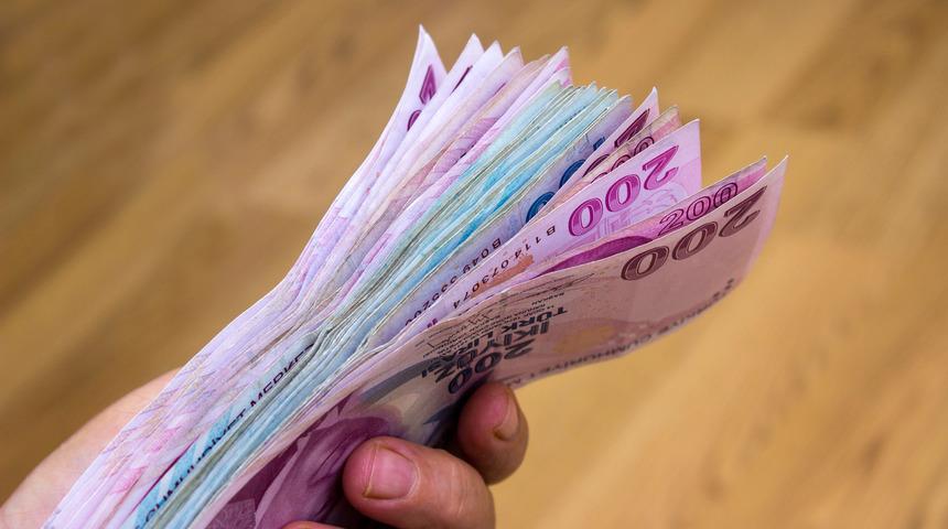  Hazine 5.4 milyar lira borçlandı