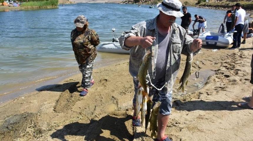 Kırıkkale&rsquo;de turna balığı avcılığı yasaklandı