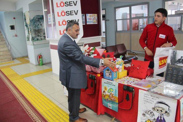 Develi Belediyesinde LÖSEV’e Destek Standı