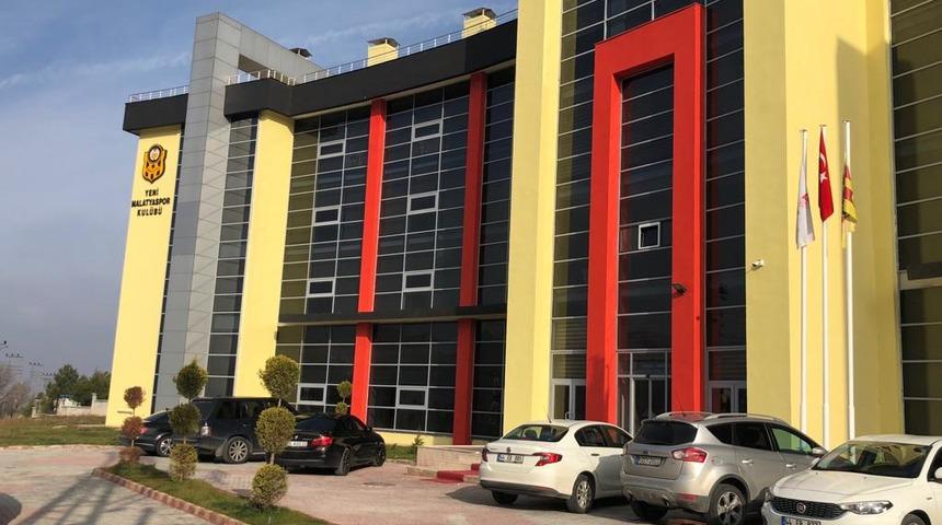 Evkur Yeni Malatyaspor binasına saldıran 3 kişi tutuklandı